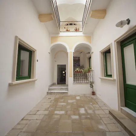 Dimora San Vincenzo Отель типа 