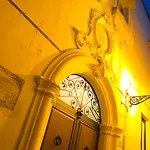Couette-café Dimora San Vincenzo 3*