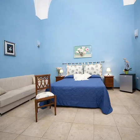 Dimora San Vincenzo Couette-café 3*